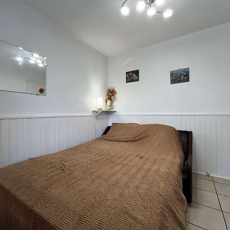 - Gn400-032 Apartment Gruissan
